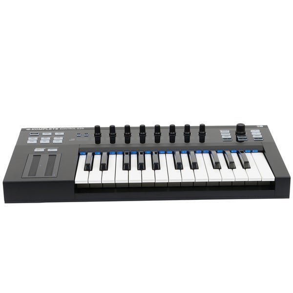 Native Instruments Komplete Kontrol S25 keyboard