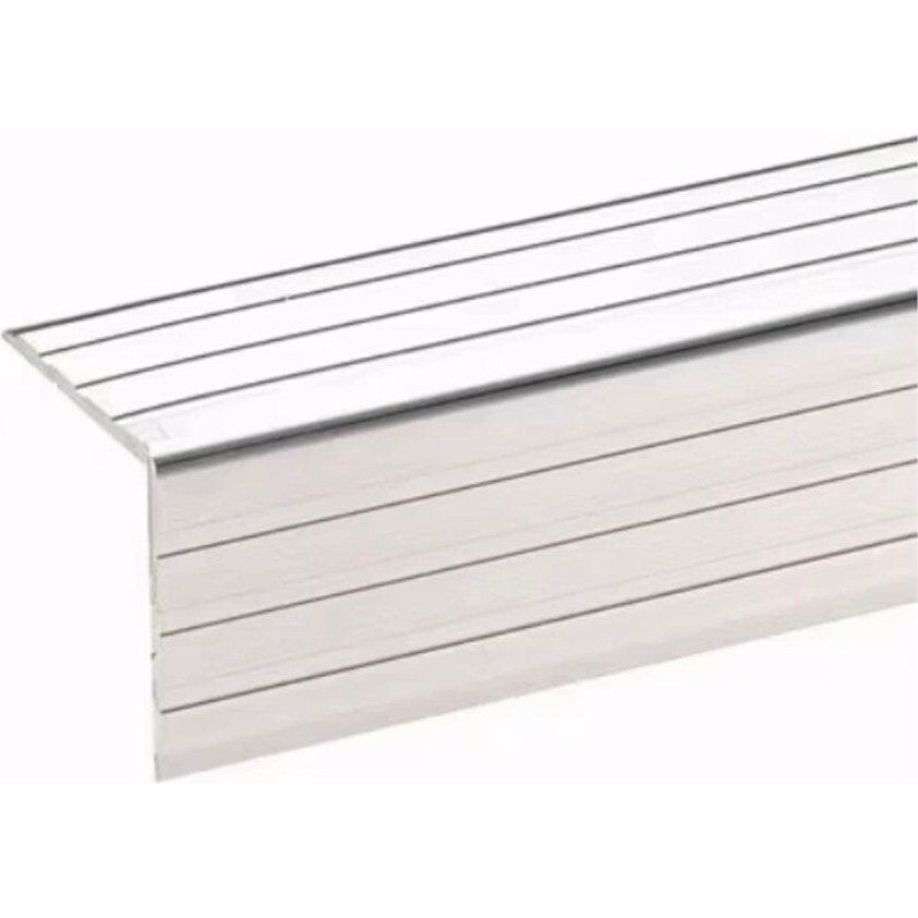 Adam Hall 6105 Aluminium Case Angle 30 x 30 mm Aluminium hoekprofiel 1 meter voor kisten