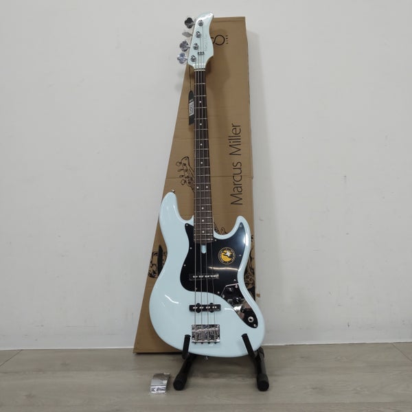 (B-Stock) Sire Marcus Miller V3P 4-String Sonic Blue elektrische basgitaar