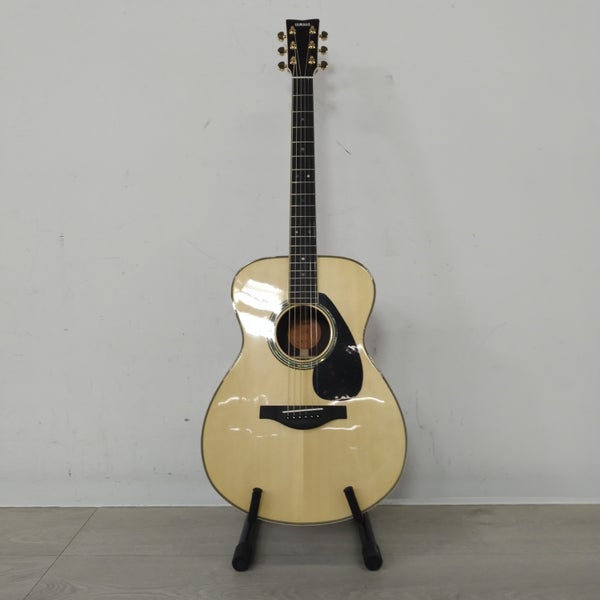 (B-Stock) Yamaha LS16 ARE Natural elektrisch-akoestische westerngitaar