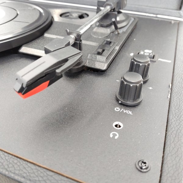 (B-Stock) Crosley CR8017B-BK Voyager Black platenspeler
