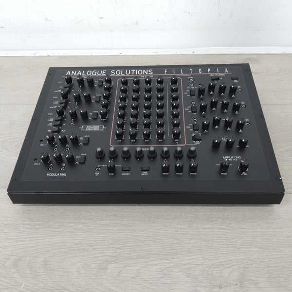 (B-Stock) Analogue Solutions Filtopia synthesizer