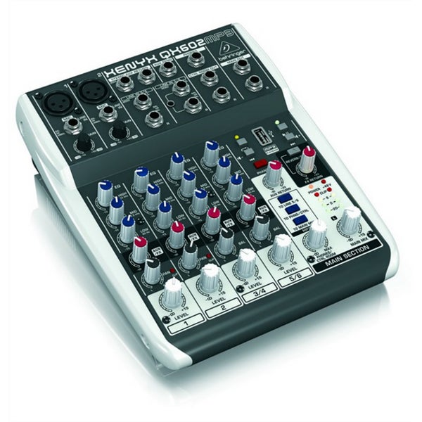 Behringer Xenyx QX602MP3 mixer