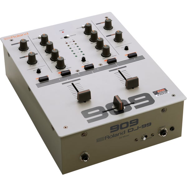 Roland DJ-99 DJ mixer