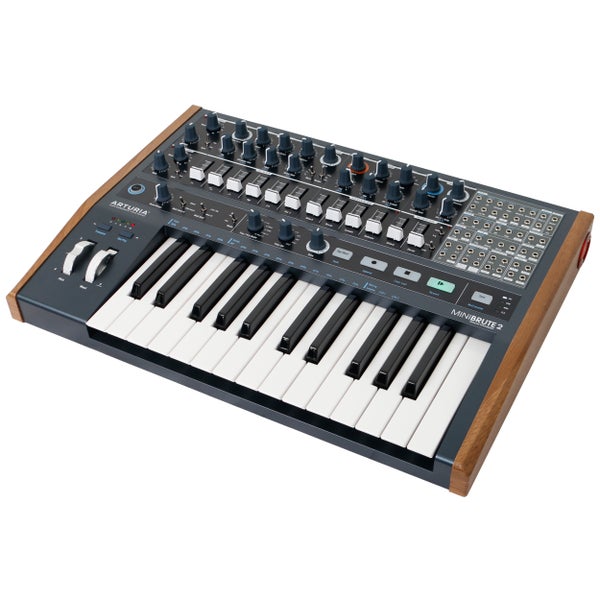 Arturia MiniBrute 2 analoge synthesizer