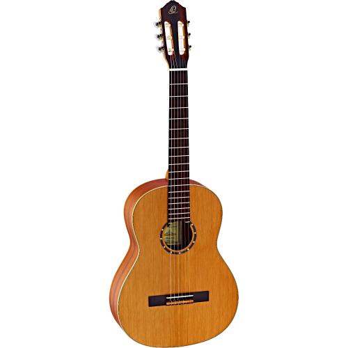 Ortega Family Series R122 classical guitar, natural, with gig bag