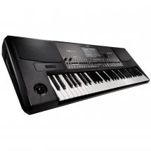 Korg Pa600 keyboard