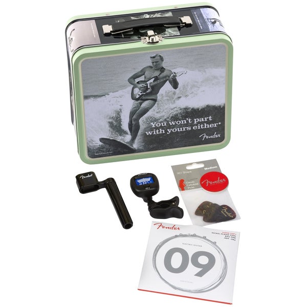 Fender Lunchbox "You Won't Part With Yours" met accessoires