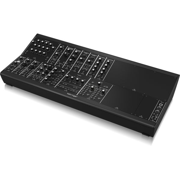 Behringer System 15 synthesizer
