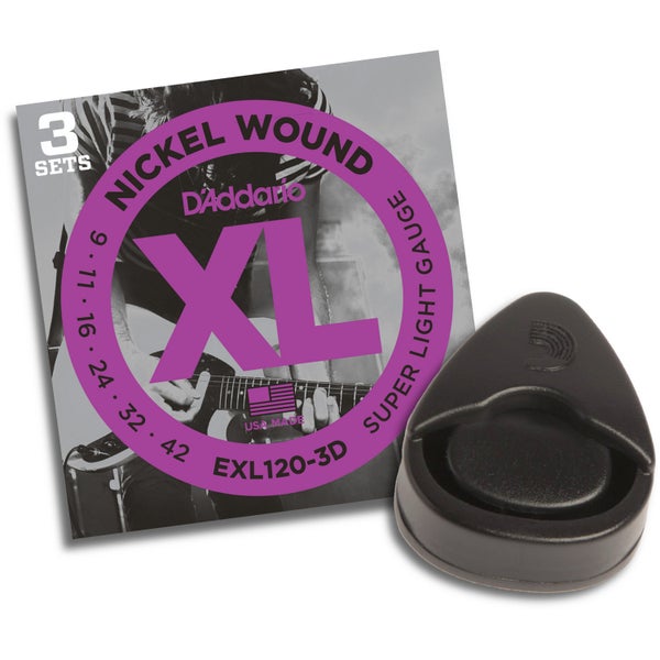 Daddario EXL120-3D snarenset (3 stuks) + pick holder