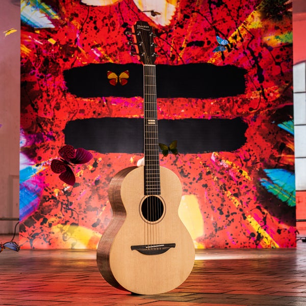 Sheeran by Lowden Limited S Equals Edition Figured Walnut Sitka Spruce elektrisch-akoestische westerngitaar met gigbag